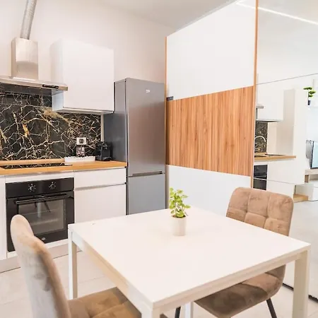 Modern In The Center Ideal For Weekends 아파트 베르가모