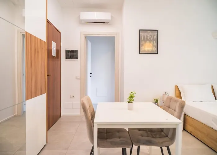 Modern In The Center Ideal For Weekends 아파트